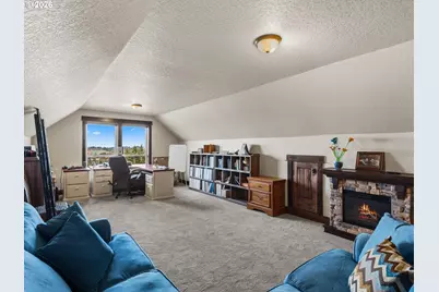 7118 Grandview Ave, Scotts Mills, OR 97375 - Photo 35