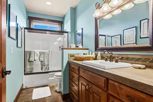 7118 Grandview Ave, Scotts Mills, OR 97375 - Photo 33