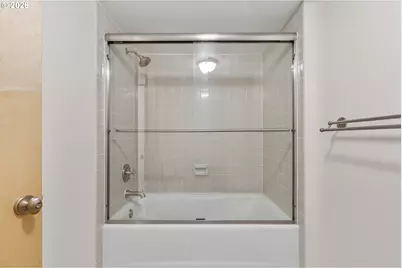 600 SE Marion St #109, Portland, OR 97202 - Photo 25