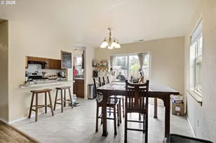 144 Bunting Ct, Roseburg, OR 97471 - Photo 17