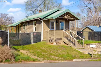 342 SE 7th St, Madras, OR 97741 - Photo 21