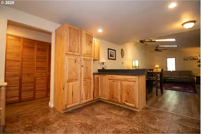 83694 Erhart Rd, Florence, OR 97439 - Photo 7