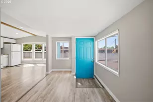 7227 SE Flavel St, Portland, OR 97206 - Photo 11