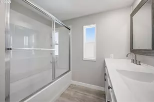 7227 SE Flavel St, Portland, OR 97206 - Photo 29