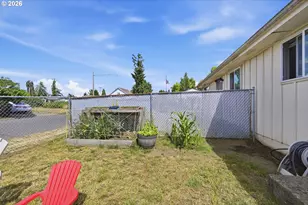 5104 E St, Springfield, OR 97478 - Photo 45