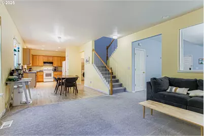 555 NW Hertel St, Hillsboro, OR 97124 - Photo 15