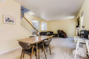 555 NW Hertel St, Hillsboro, OR 97124 - Photo 9