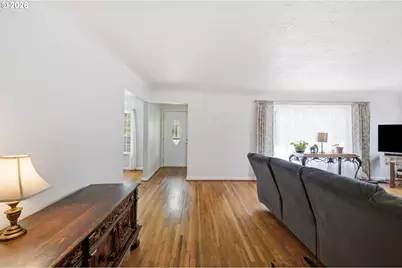 1900 F St, Vancouver, WA 98663 - Photo 5