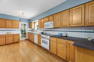 6214 NE Alameda St, Portland, OR 97213 - Photo 15