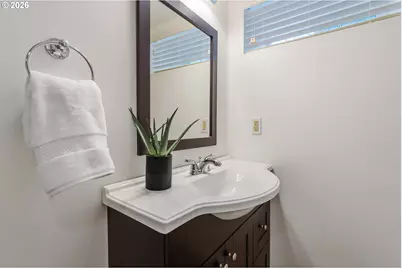 6214 NE Alameda St, Portland, OR 97213 - Photo 35