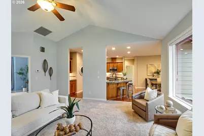 829 Pioneer Dr, Silverton, OR 97381 - Photo 9