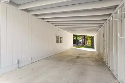 11990 Artlin Rd, Grants Pass, OR 97526 - Photo 39