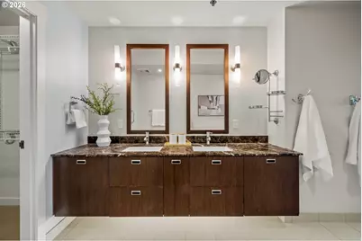 1310 NW Naito Pkwy #505A, Portland, OR 97209 - Photo 17