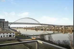 1310 NW Naito Pkwy, Portland, OR 97209 - Photo 5