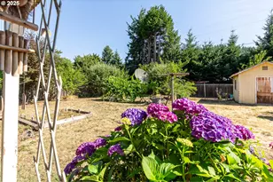 47711 Commercial St, Oakridge, OR 97463 - Photo 27