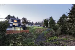 842 S Empire Blvd, Coos Bay, OR 97420 - Photo 33