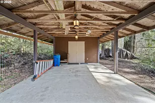 54850 McKenzie River Dr, Blue River, OR 97413 - Photo 33