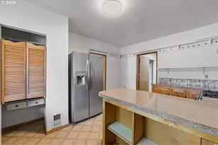 1103 4th Ave, Gold Hill, OR 97525 - Photo 23