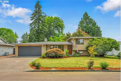 12136 SE Sequoia Ave, Milwaukie, OR 97222 - Photo 1