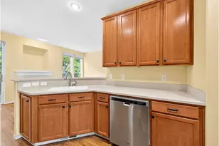 8577 SW Bellflower St, Portland, OR 97224 - Photo 7
