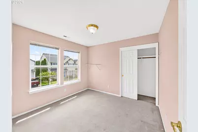 8577 SW Bellflower St, Portland, OR 97224 - Photo 37