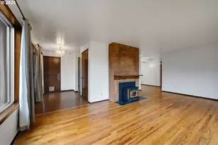 4004 Elmwood St, Tillamook, OR 97141 - Photo 9