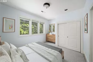 3017 SW Fairview Blvd, Portland, OR 97205 - Photo 25