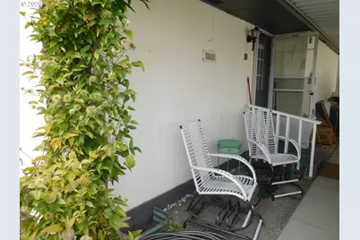 910 Cowl St #41, Milton-Freewater, OR 97862 - Photo 5