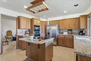 718 NE 246th Cir, Ridgefield, WA 98642 - Photo 15