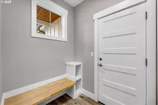 1610 SE 44th Cir, Brush Prairie, WA 98606 - Photo 9