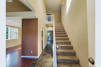 11513 SW Bambi Ln, Portland, OR 97223 - Photo 3