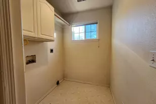 11513 SW Bambi Ln, Portland, OR 97223 - Photo 23