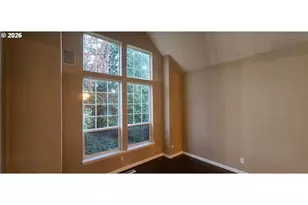 11513 SW Bambi Ln, Portland, OR 97223 - Photo 5