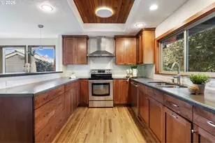 10203 SW 59th Pl, Portland, OR 97219 - Photo 27