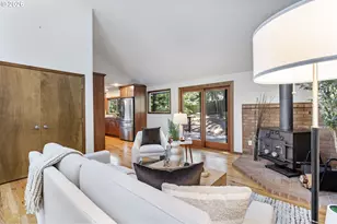 10203 SW 59th Pl, Portland, OR 97219 - Photo 7