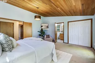 10203 SW 59th Pl, Portland, OR 97219 - Photo 13