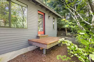 10203 SW 59th Pl, Portland, OR 97219 - Photo 43