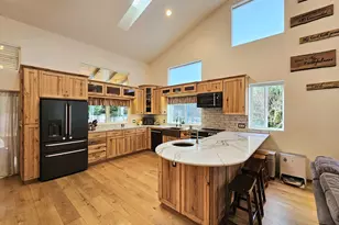 1006 Ruth Ln, Brookings, OR 97415 - Photo 9