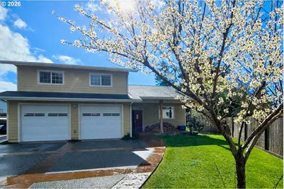 1006 Ruth Ln, Brookings, OR 97415 - Photo 1