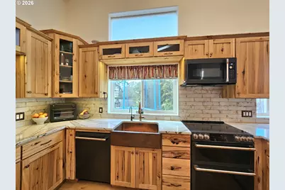 1006 Ruth Ln, Brookings, OR 97415 - Photo 11