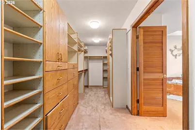 1700 Village Park Ln, Lake Oswego, OR 97034 - Photo 27