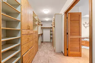 1700 Village Park Ln, Lake Oswego, OR 97034 - Photo 27