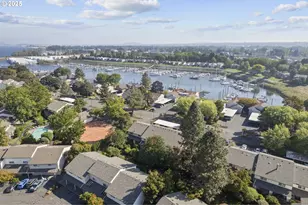 413 N Hayden Bay Dr, Portland, OR 97217 - Photo 27