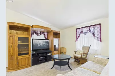445 E Jennie Ave #92, Hermiston, OR 97838 - Photo 7