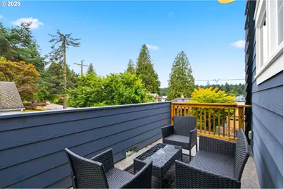214 Northshore Rd, Lake Oswego, OR 97034 - Photo 21