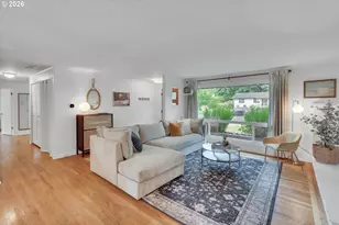 9760 SW Inglewood Pl, Portland, OR 97225 - Photo 5