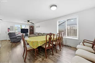 1802 NW 3rd St, Battle Ground, WA 98604 - Photo 5