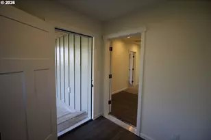 186 SW Rainbow Ave, Dallas, OR 97338 - Photo 15