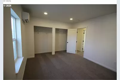 186 SW Rainbow Ave, Dallas, OR 97338 - Photo 9