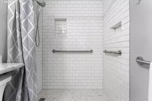 11575 SW Crown Ct, King City, OR 97224 - Photo 21